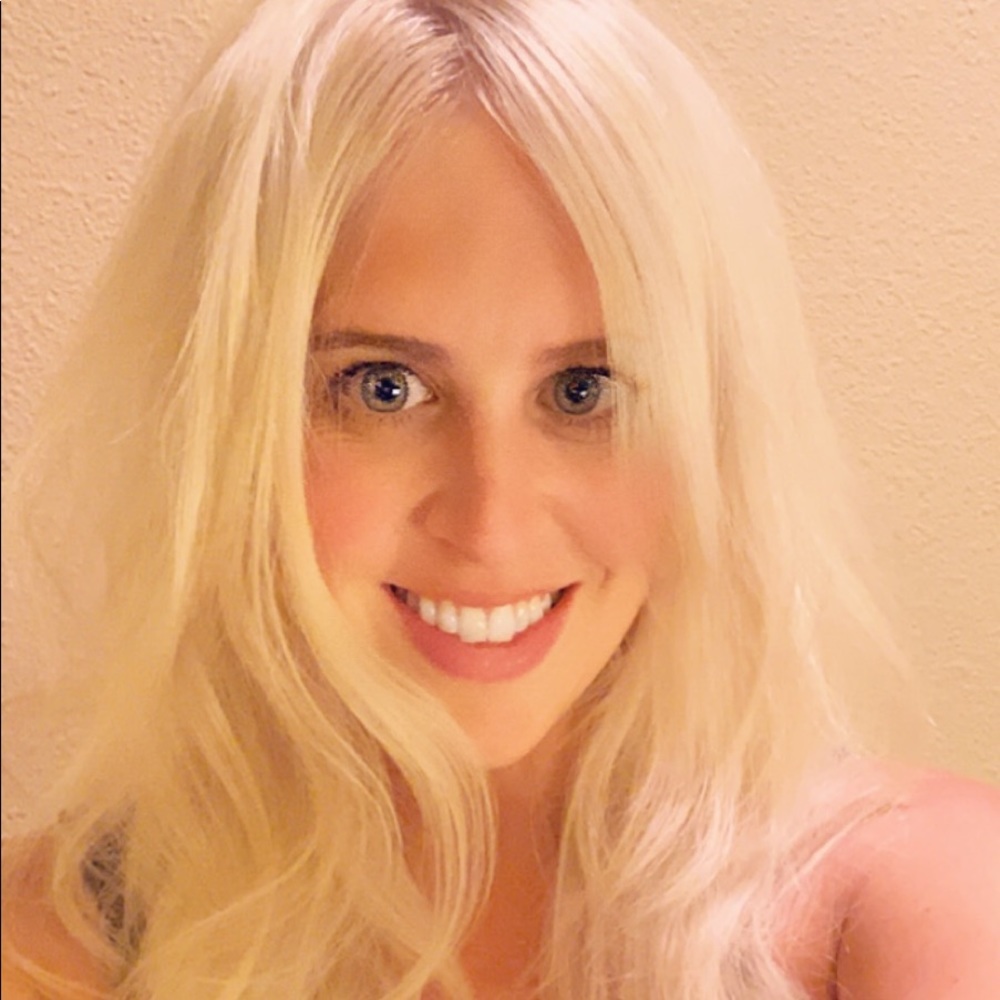 Meet your Posher, Melissa